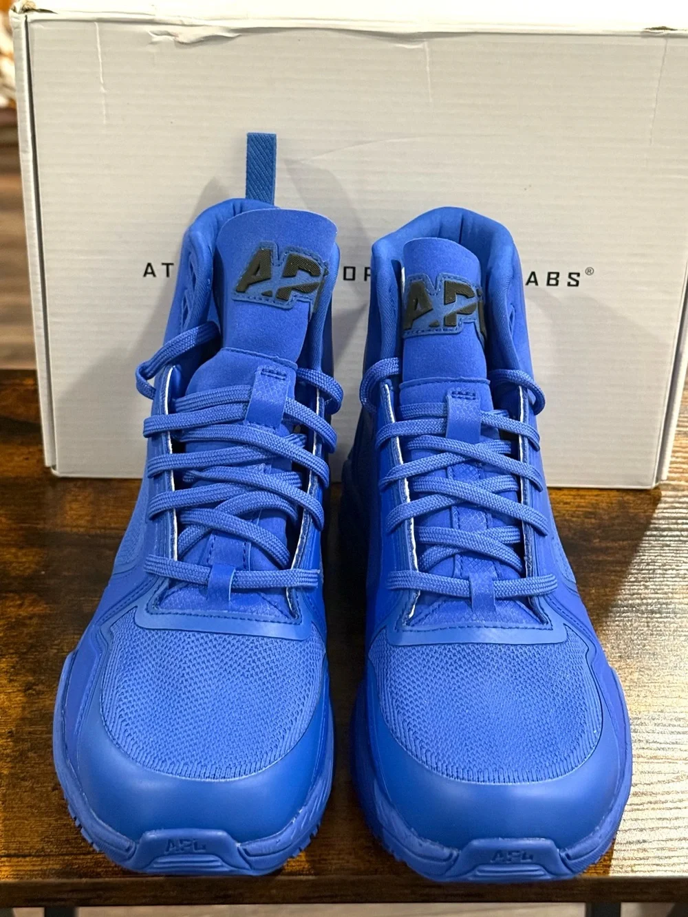 Athletic Propulsion Labs authentic apl